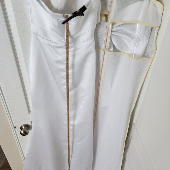 Elegant Satin Mermaid Wedding Dress With Detachable Bow and Train - Picture 9 of 15